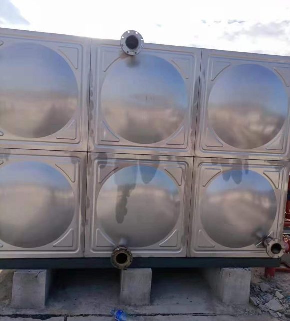 德阳组合式不锈钢水箱，玻璃钢水箱的替代品，不锈钢冲压板组合水箱